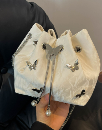 straw bag